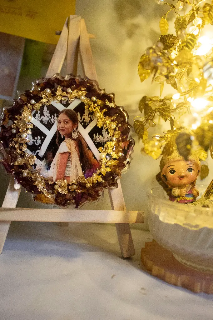 Resin Frame(4 inches)